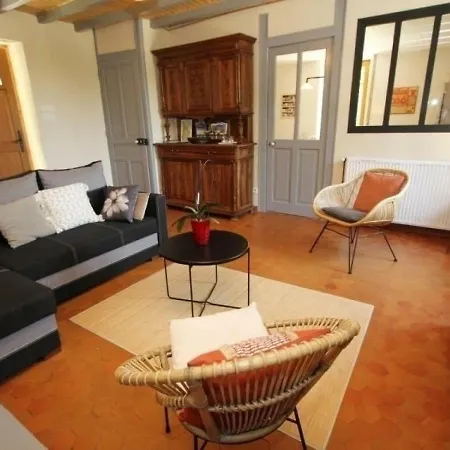 Semesterbostad House Les Raclebuis *