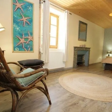 Semesterbostad House Les Raclebuis